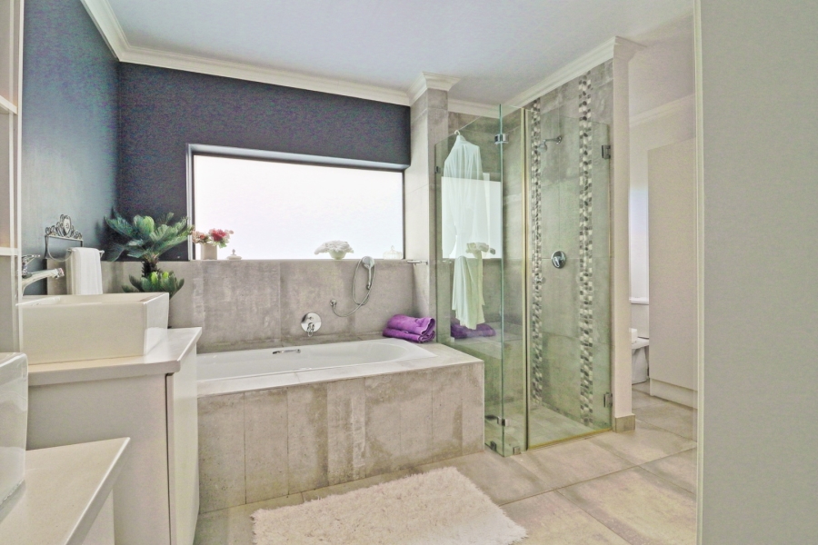 3 Bedroom Property for Sale in Monte Christo Western Cape